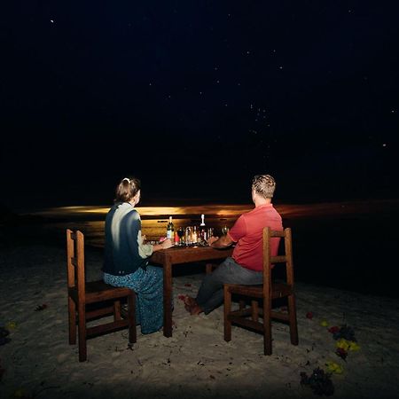 Maisara Mafia Beach Lodge Килиндони Екстериор снимка