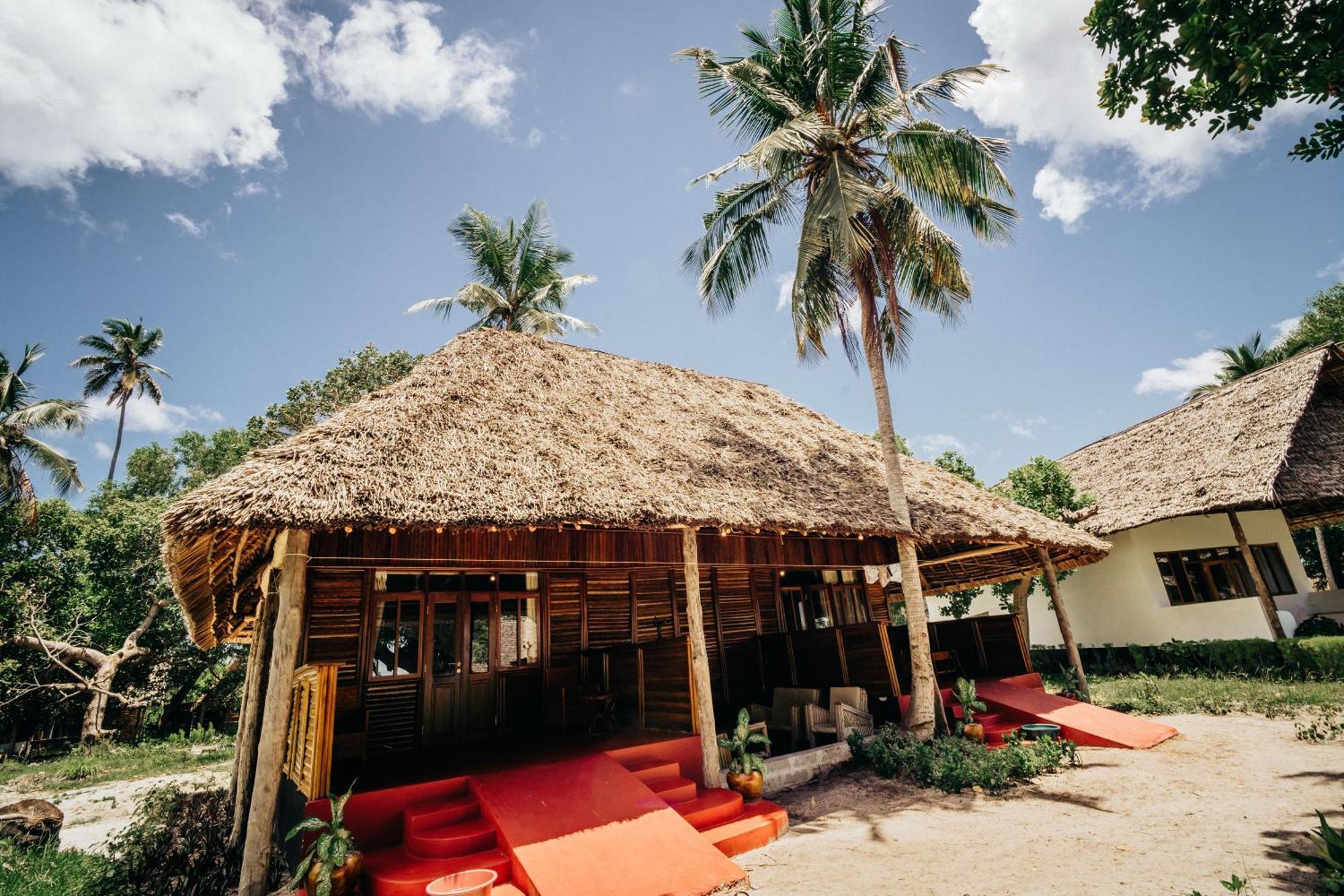 Maisara Mafia Beach Lodge Килиндони Екстериор снимка